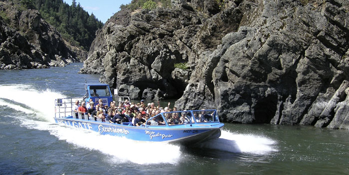 Rogue River Tour and Jet Boat Experience